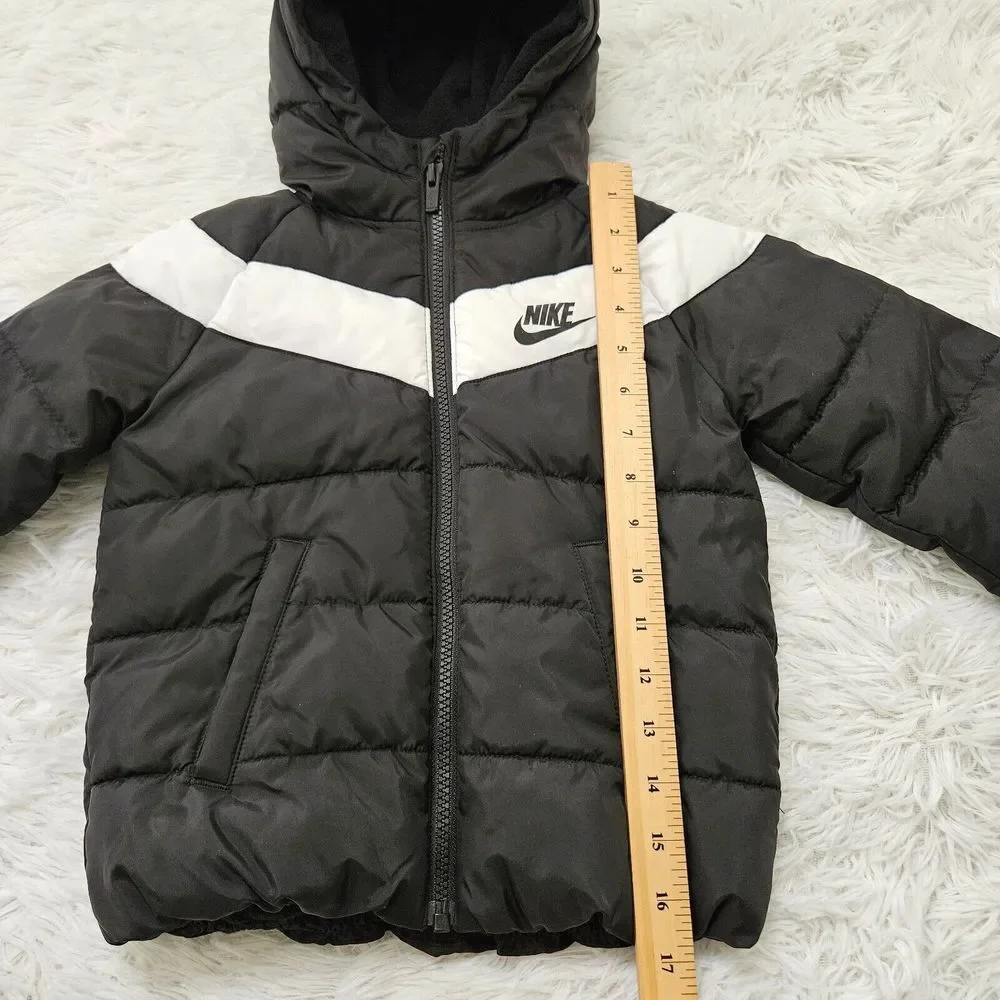 Nike Unisex Sz 3-4yrs Black & White‎ Puffer Hooded Zip Up Jacket Pockets